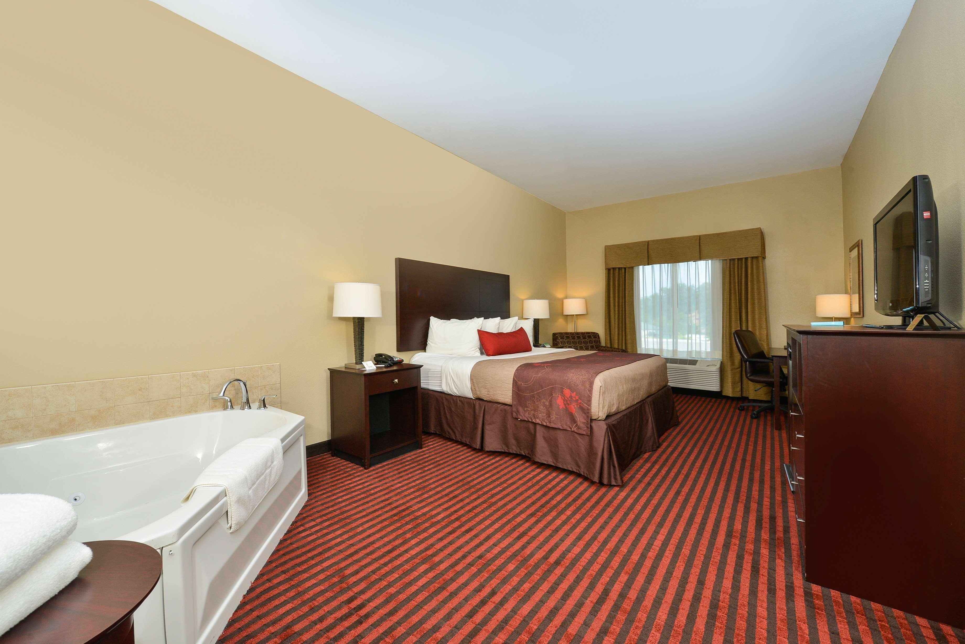 Best Western Plus Louisa Екстериор снимка