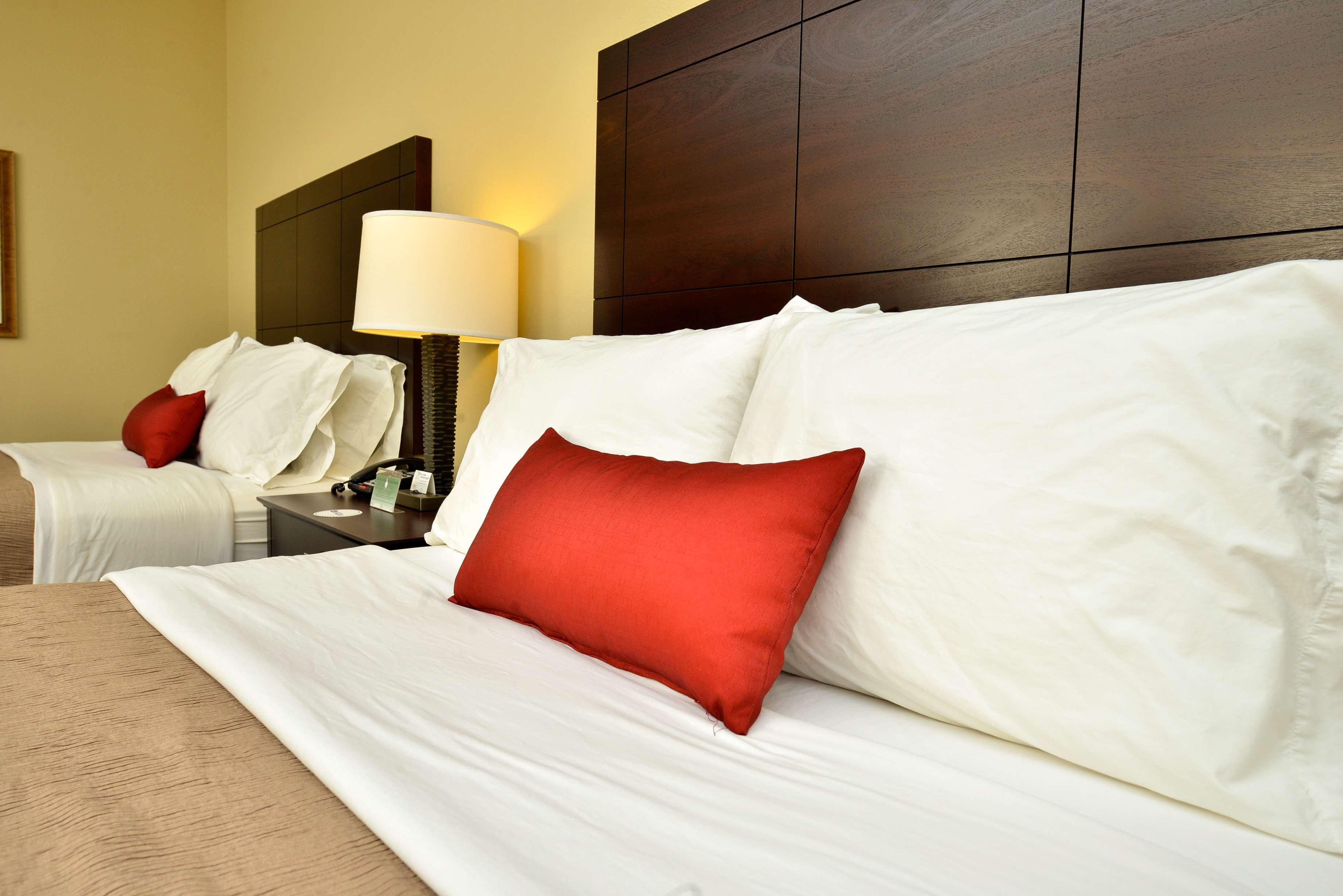 Best Western Plus Louisa Екстериор снимка