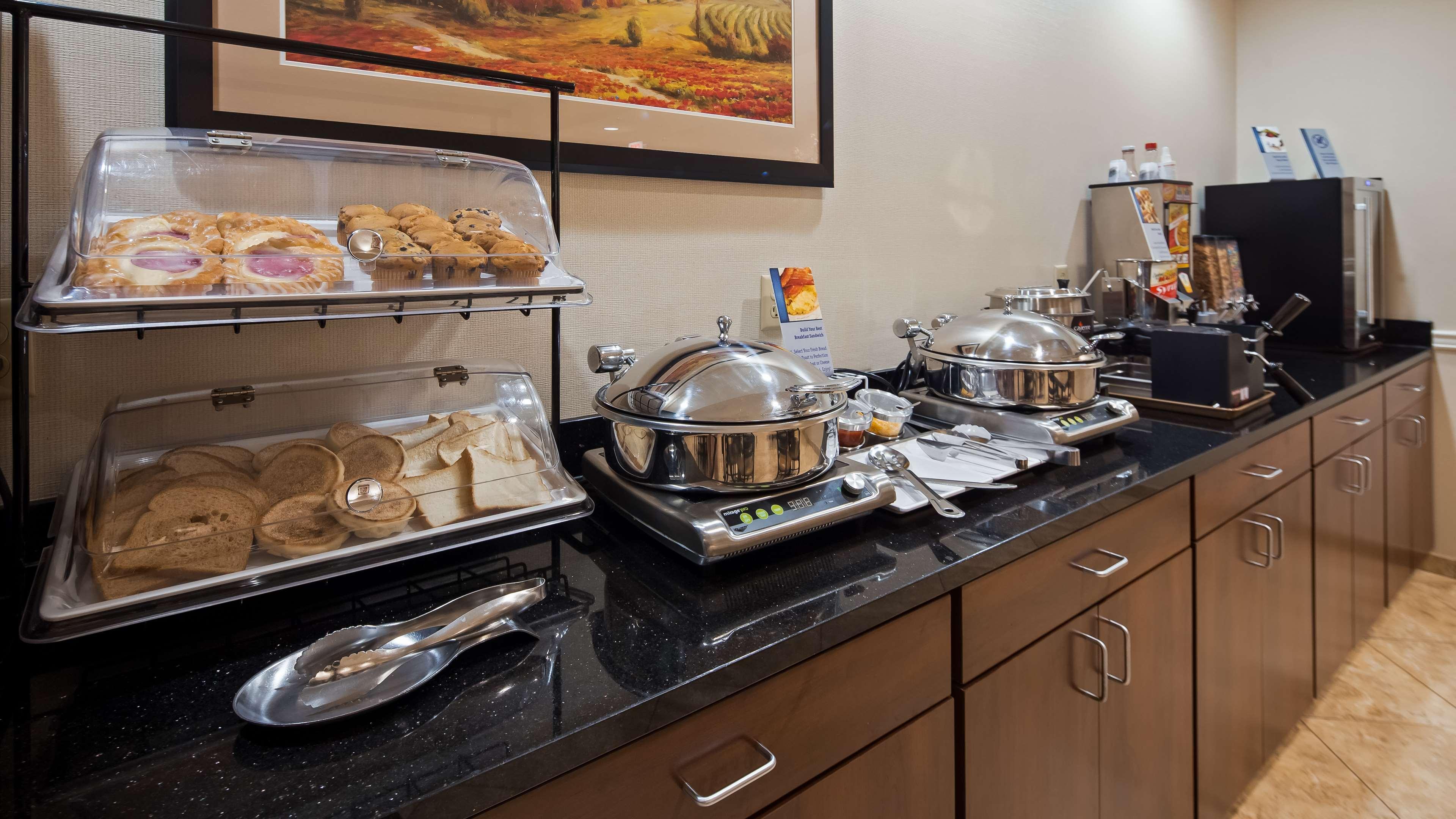 Best Western Plus Louisa Екстериор снимка