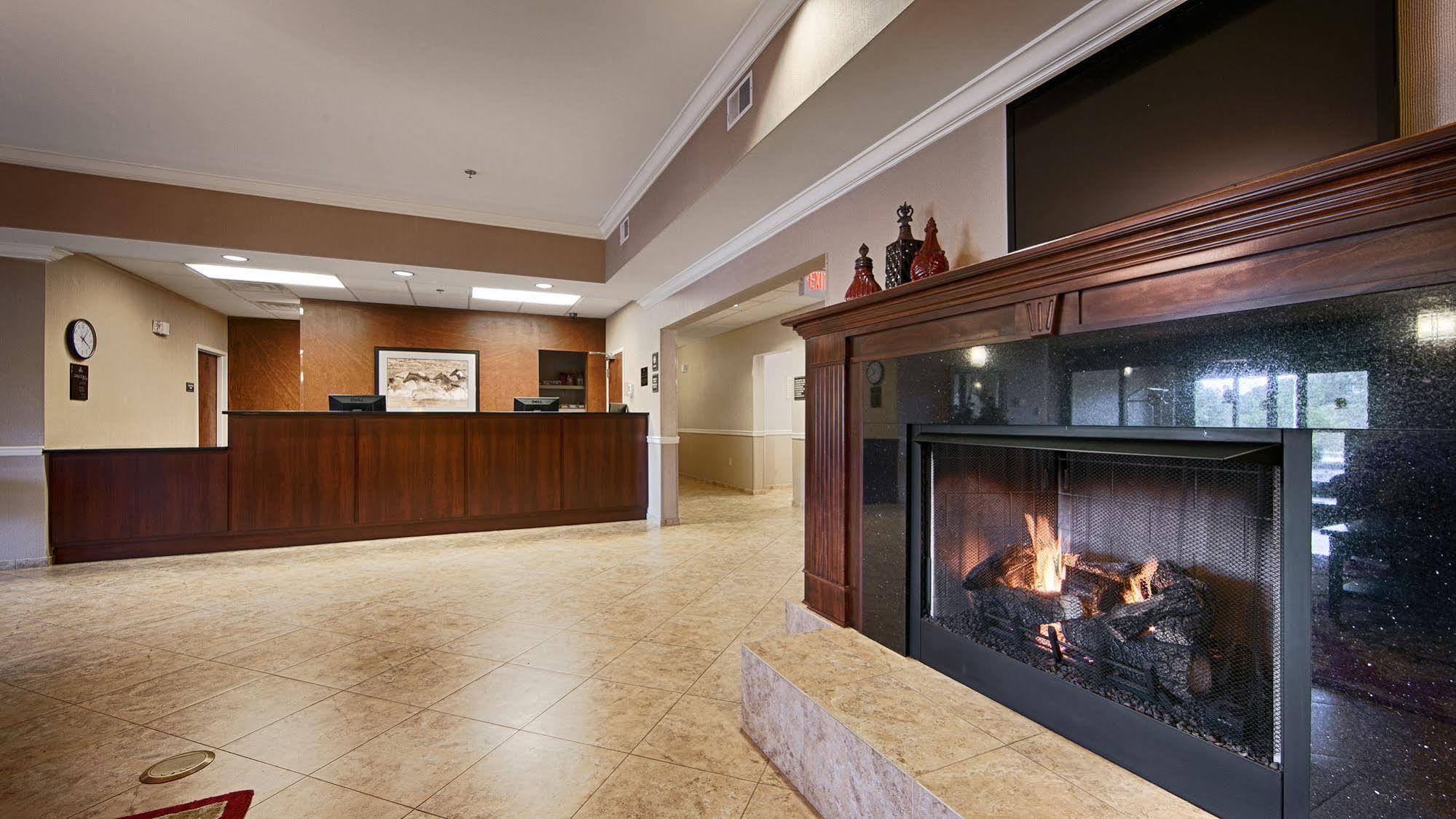 Best Western Plus Louisa Екстериор снимка